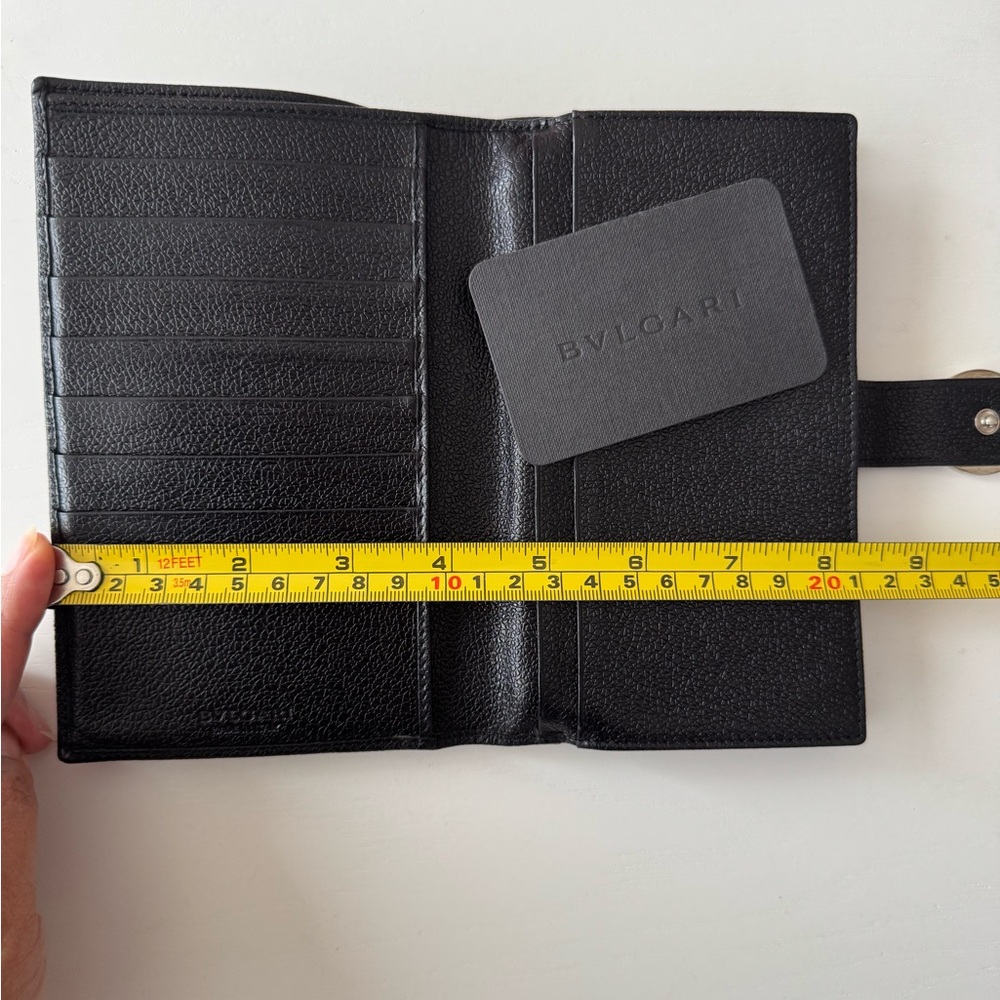 Bvlgari mid size wallet - Picture 8 of 8